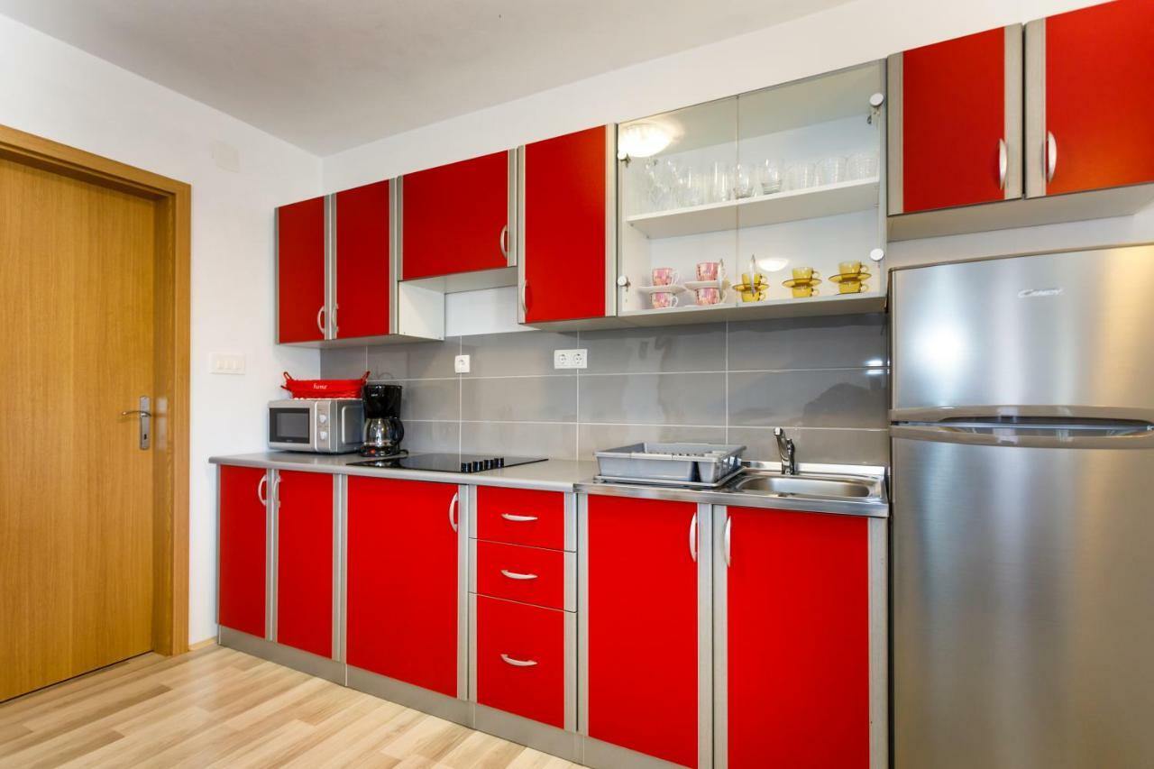 Apartman Dobrila Vrh  Exterior photo