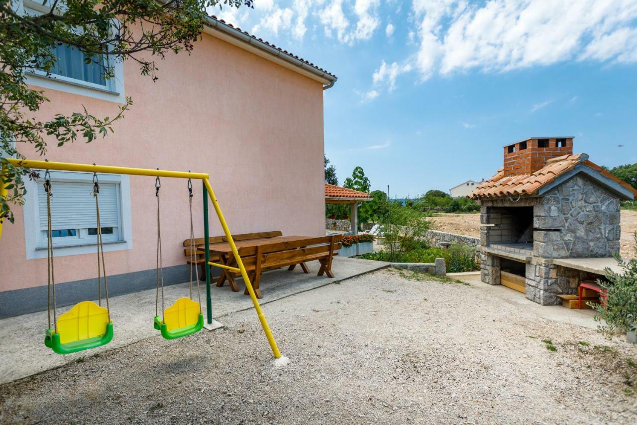 Apartman Dobrila Vrh  Exterior photo