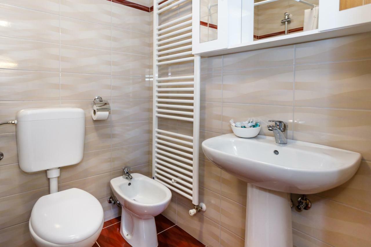 Apartman Dobrila Vrh  Exterior photo
